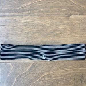 Lulu lemon striped headband